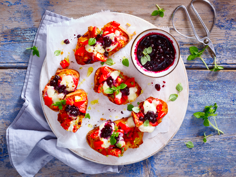 Baked Crostini with Wild Blueberries Picture