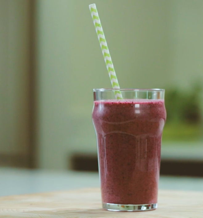 Wild Blueberry Ginger Kombucha Smoothie Picture