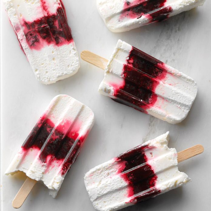Wild Blueberry and Sea Buckthorn Berry Stripes Ice Pops Picture